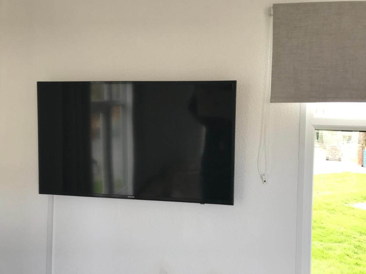 Grey Bunk House - Housity