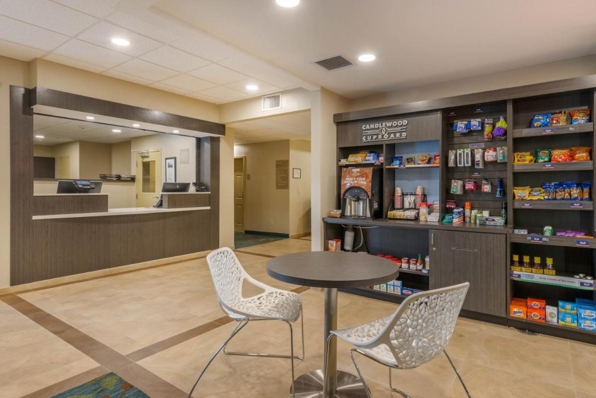 Candlewood Suites Fort Myers/Sanibel Gateway, an IHG Hotel - Housity
