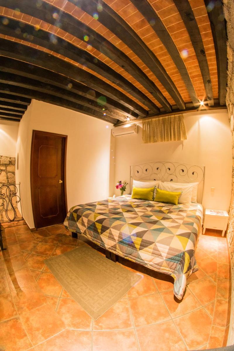 Hotel Mesón de los Remedios - Hizvo