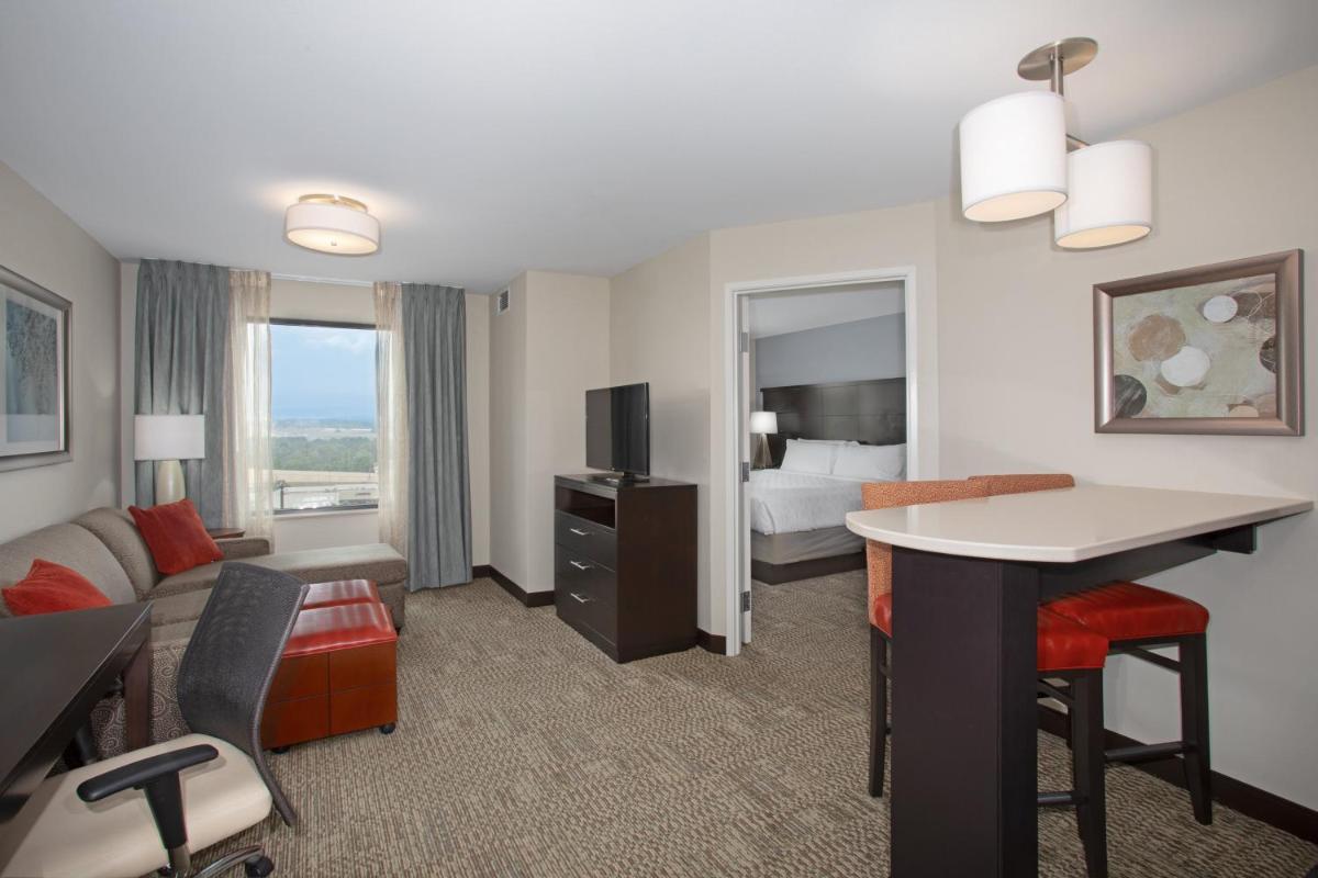 Staybridge Suites Denver South - Highlands Ranch by IHG - Housity