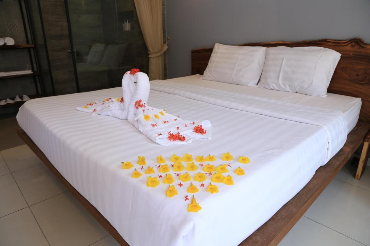 BK Hotel - Housity