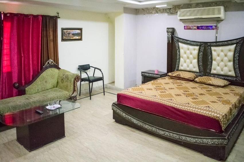 Suitetrails - Grace Inn Hotel
