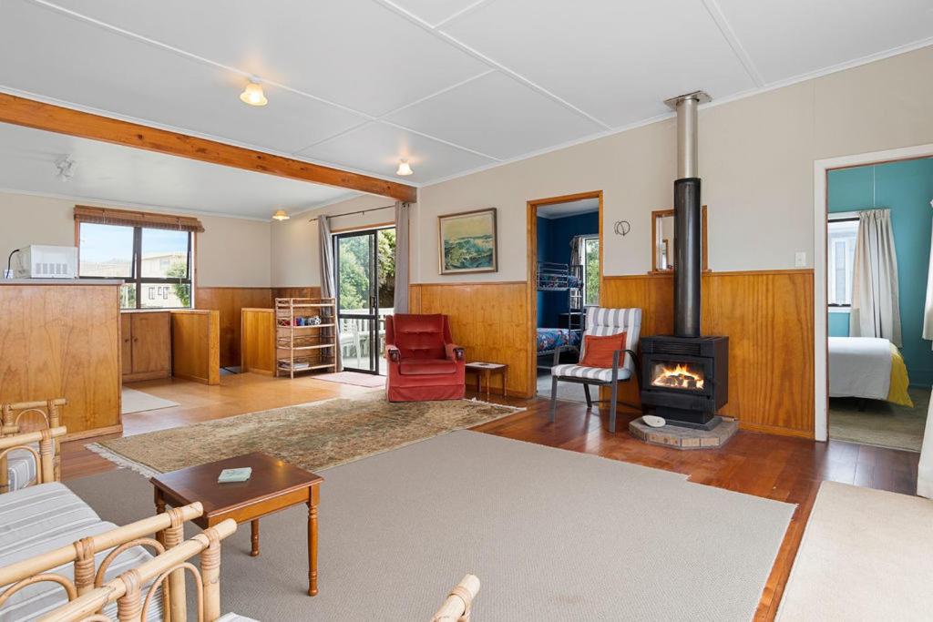 Waihi Bliss - Waihi Beach Bach - Housity