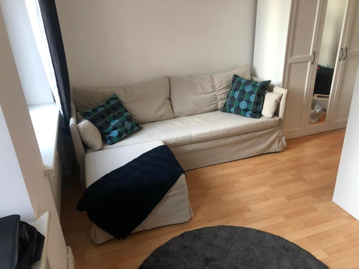 Appartement Möwe mit 2 Zimmer im Zentrum Potsdams direkt an der Havel - Housity