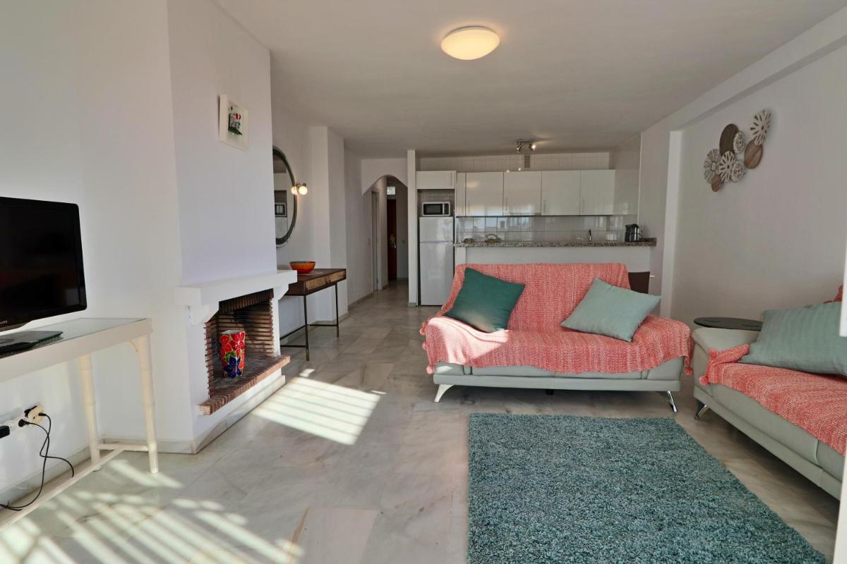 Atalaya 2 Bedroom IHAA1100120 - Hizvo