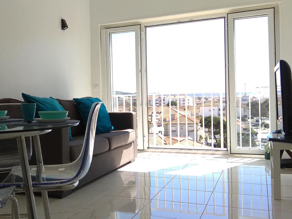 Golden Loft Caparica - Housity