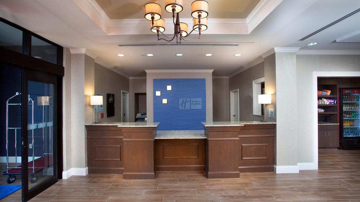 Holiday Inn Express Hotel & Suites Morgan City- Tiger Island, an IHG Hotel - Housity
