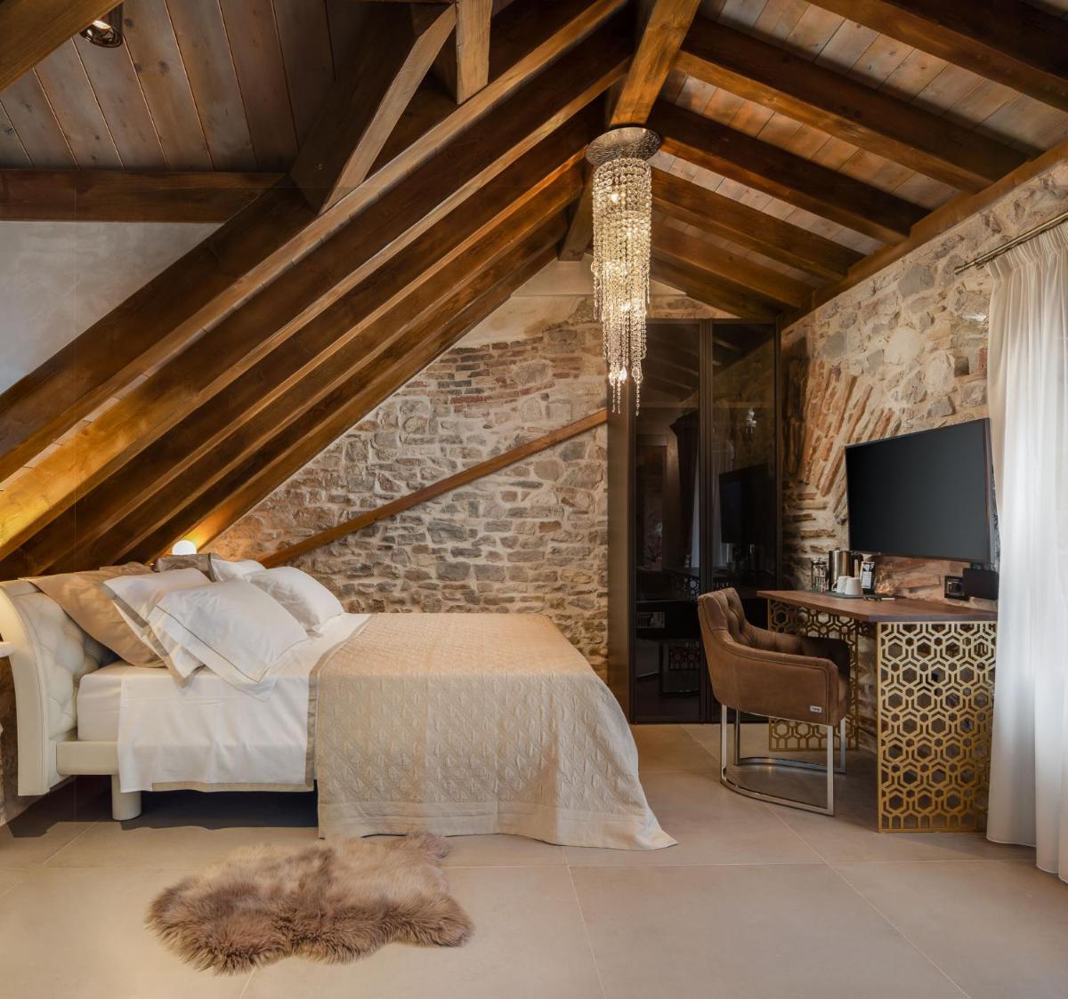 Luxury Rooms MA de Dominis - Housity
