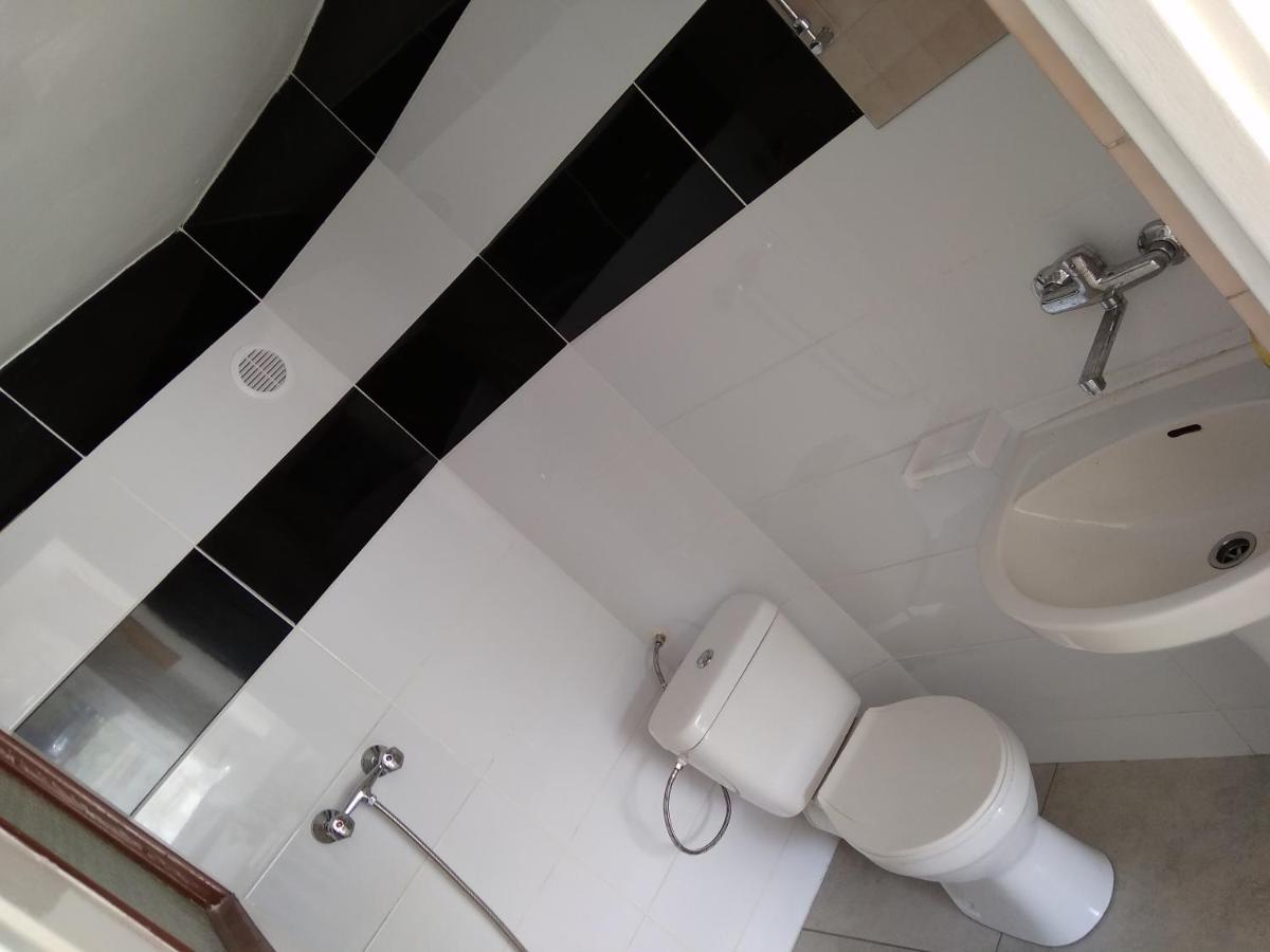 APARTAMENT PRZY PARKU NOCLEGI P?OCK - Housity