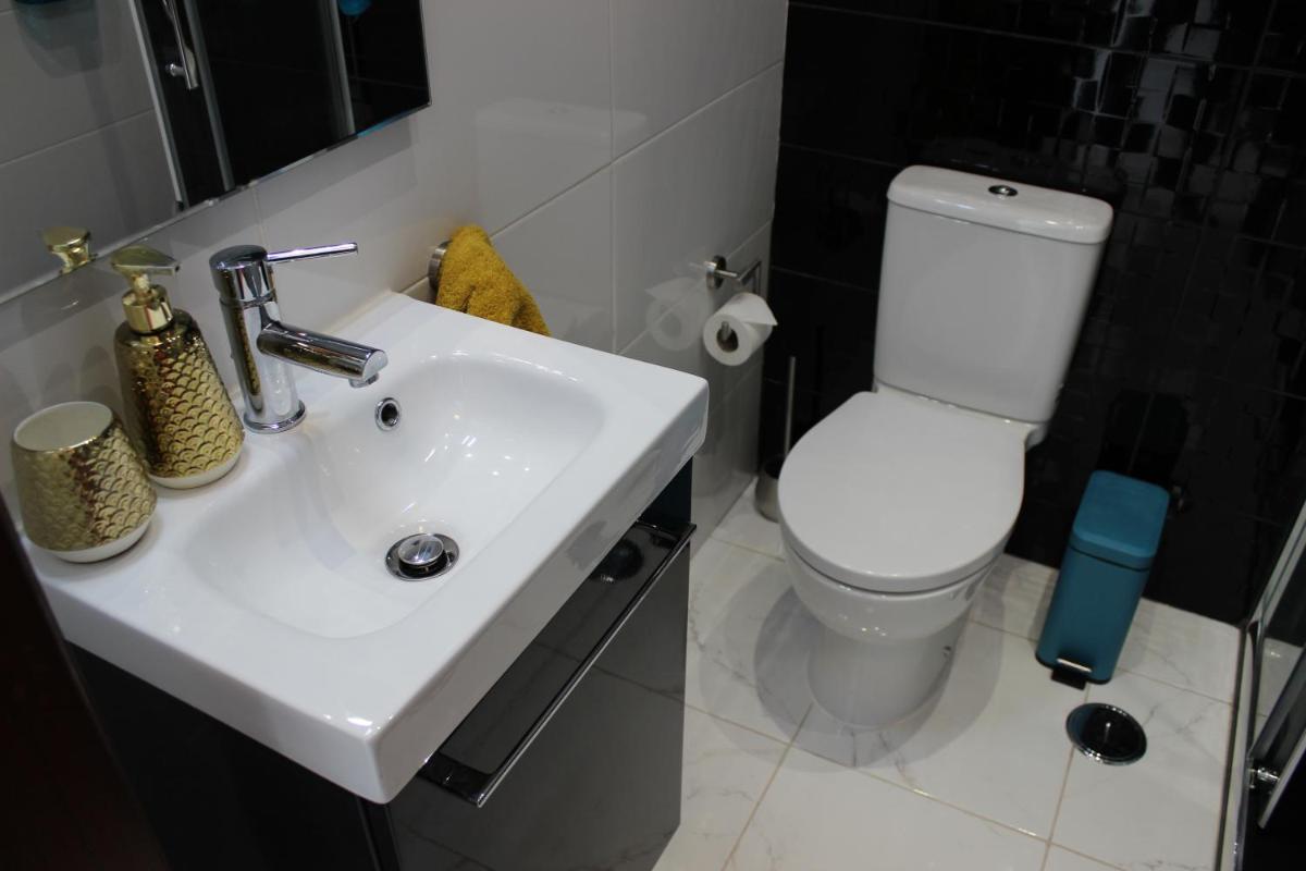 Golden Loft Caparica - Housity