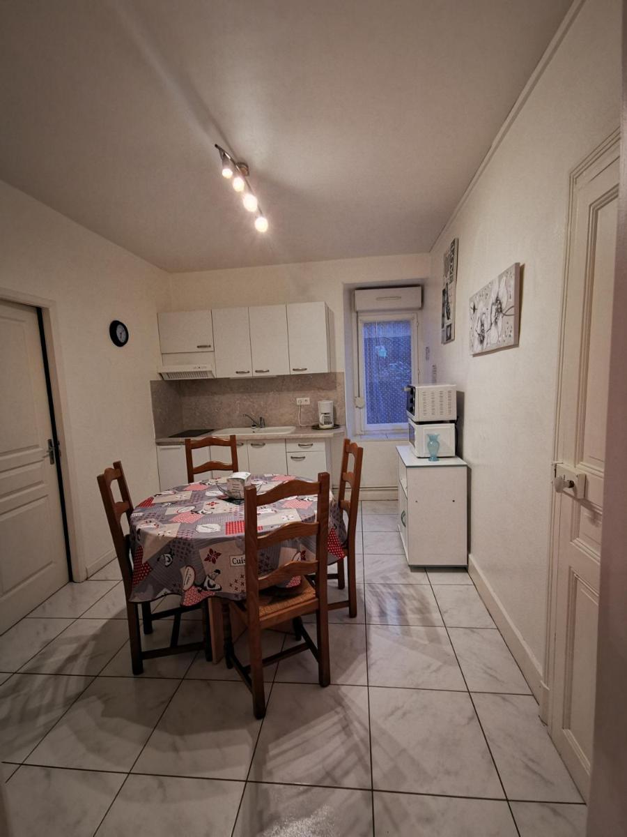 Les Géraniums - Housity