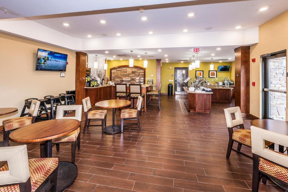 Staybridge Suites Knoxville West by IHG - Housity