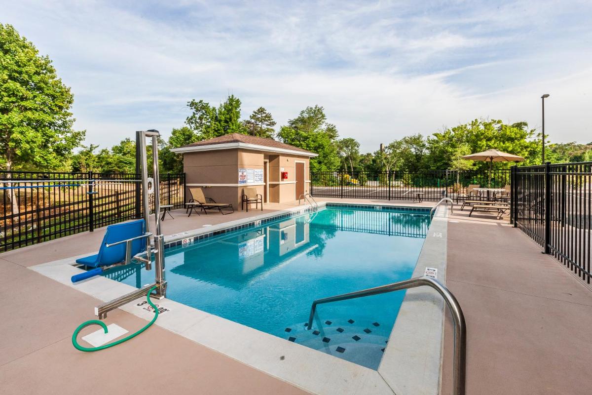 Staybridge Suites Knoxville West by IHG - Housity