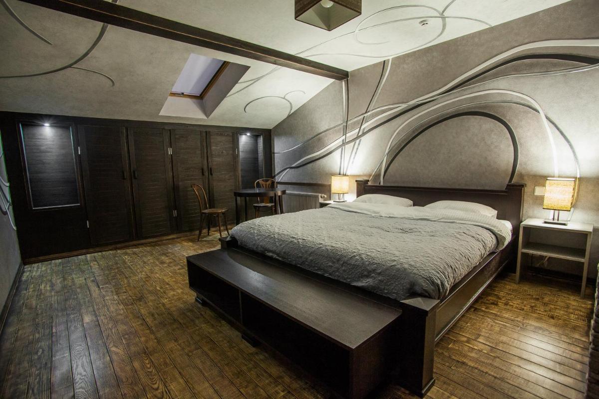 Pieno Piano - Housity