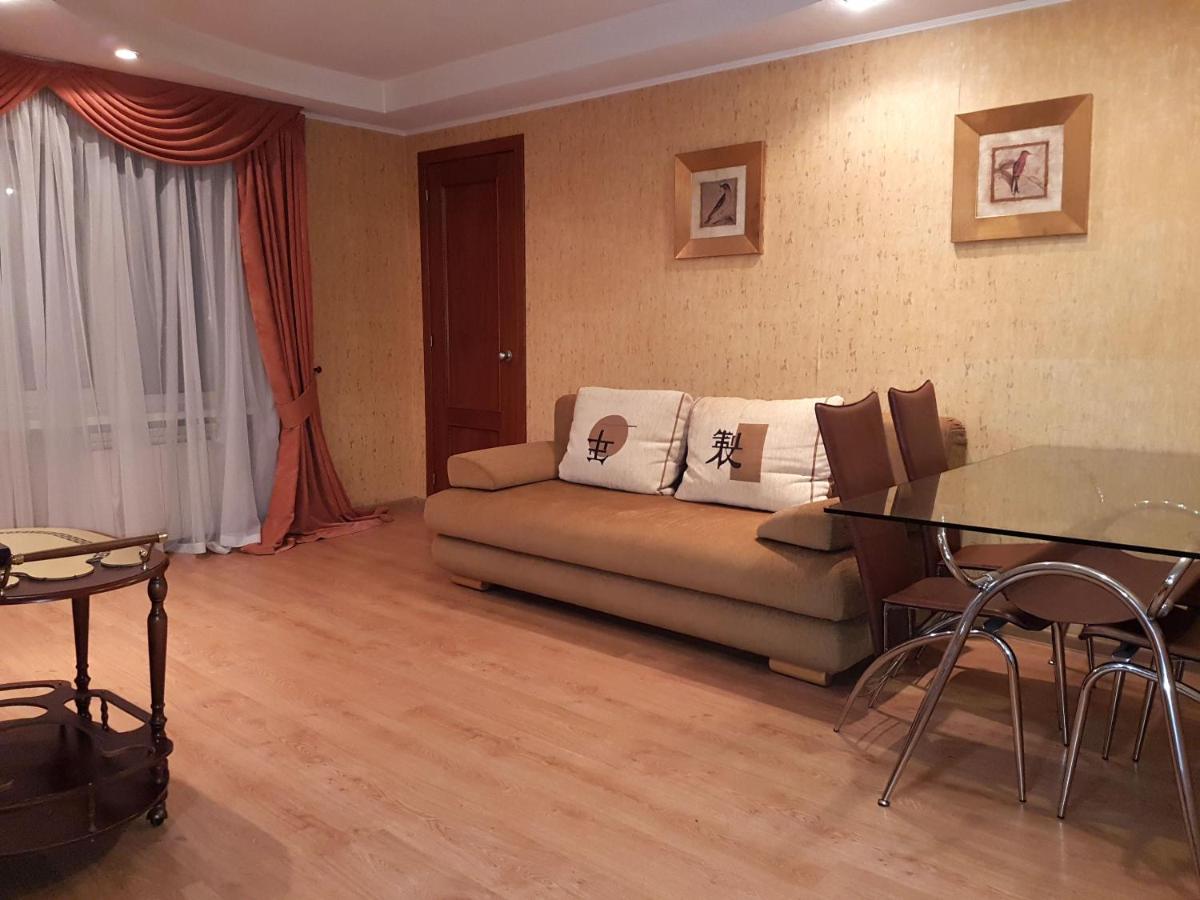 2-room View Apartment near Inturist on Tsentralnyi 4, by GrandHome - Housity