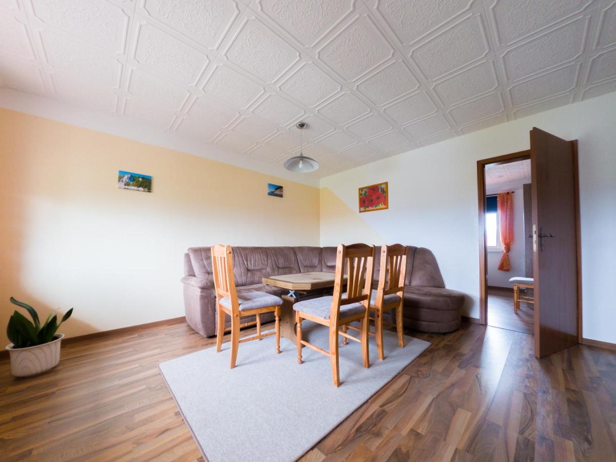 Pension Dalina - Housity