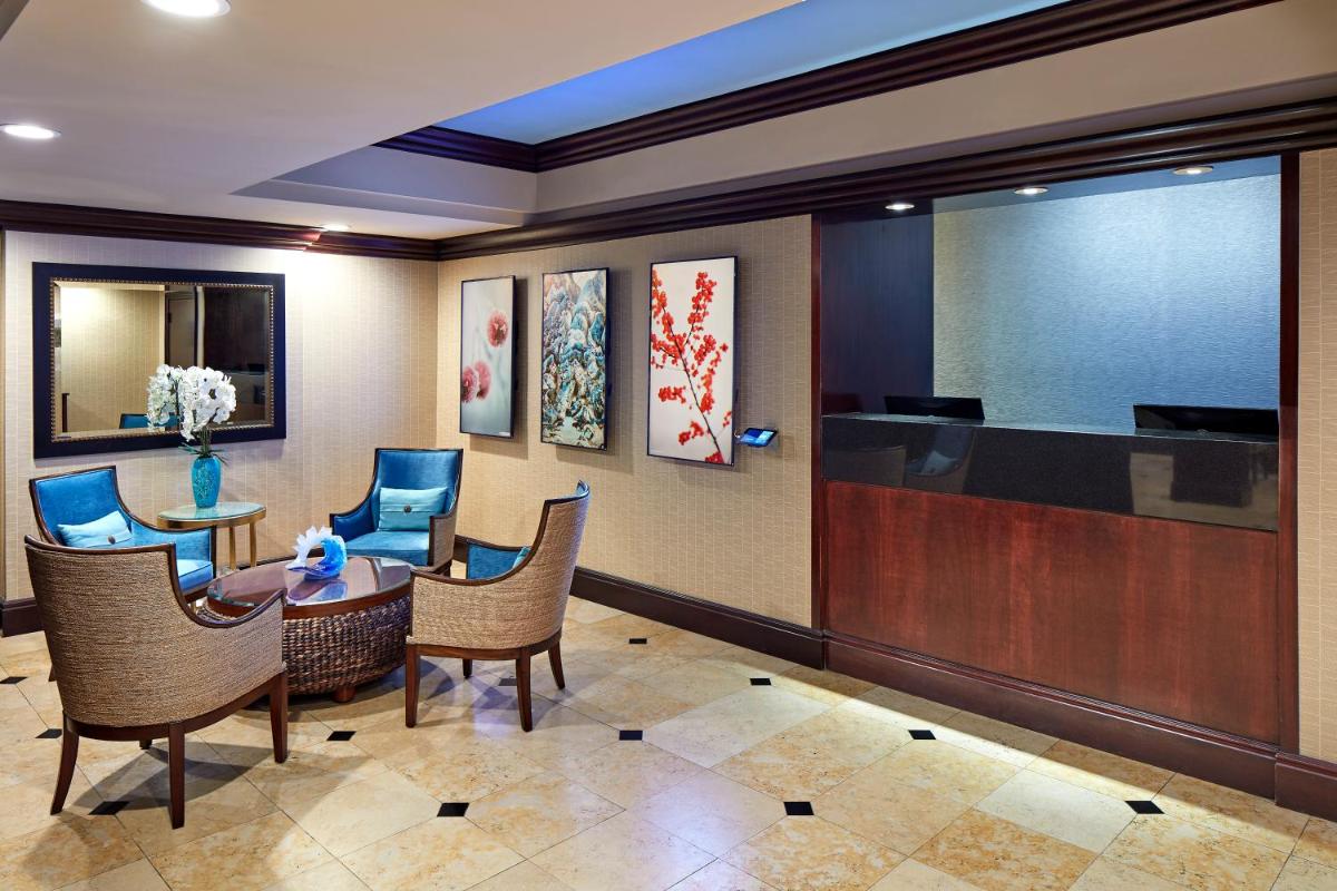 Empress Hotel La Jolla - Housity