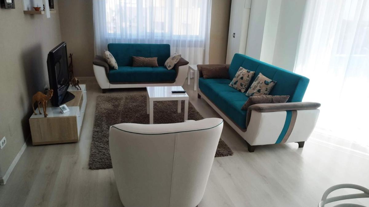 Panorama by Pipera Lake Apts. - Housity