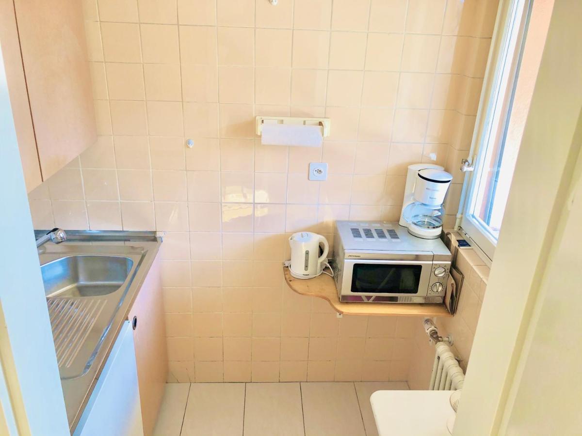 Charming Studio with Balcony | 71 - Housity
