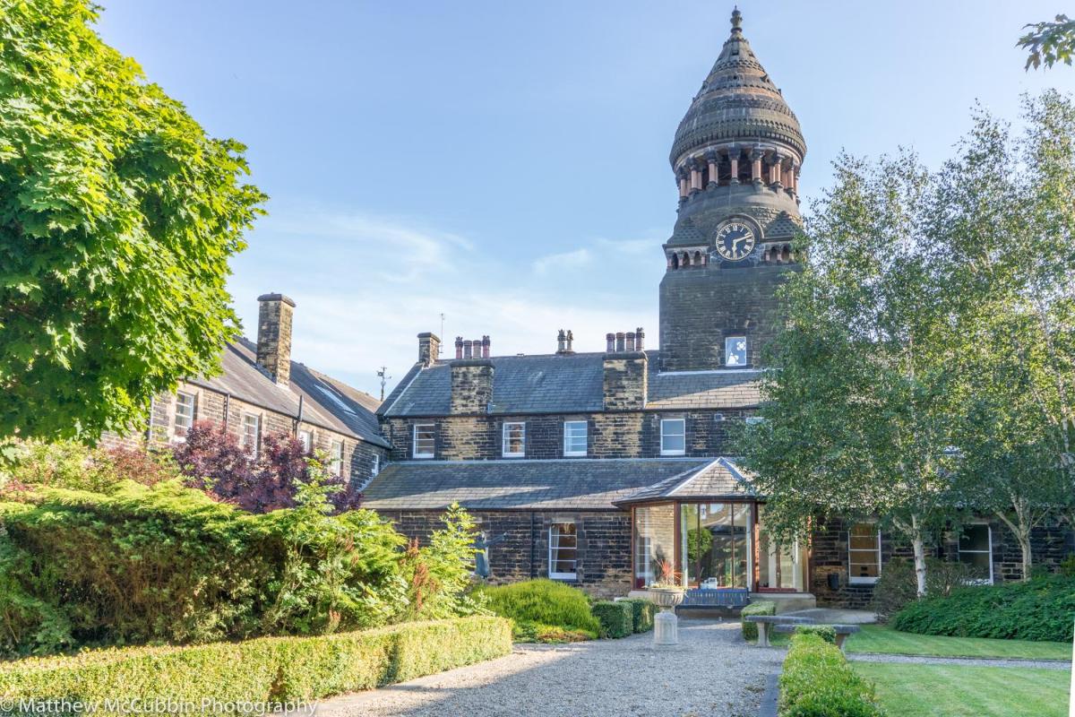 Hinsley Hall - Hizvo