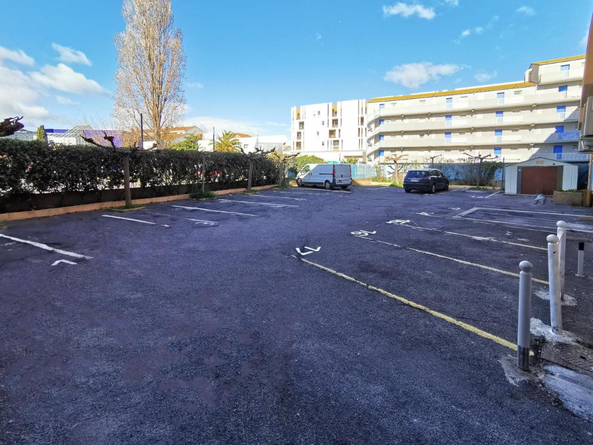 B&B HOTEL Sète Centre Gare - Housity