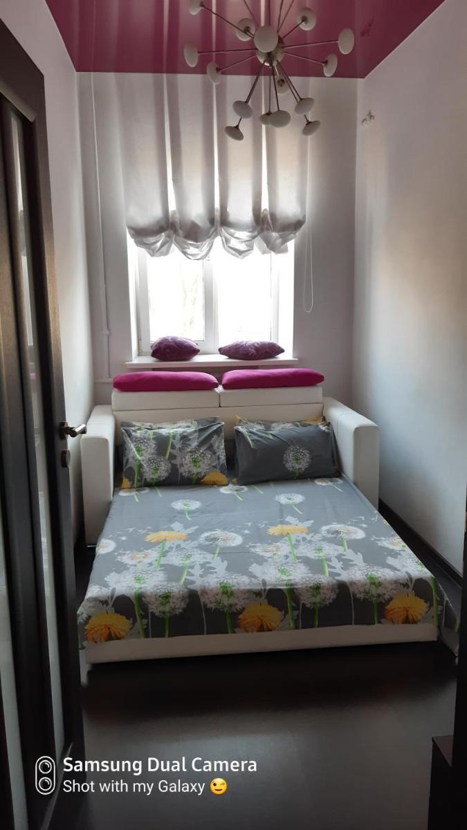Central Point Apartment - Housity