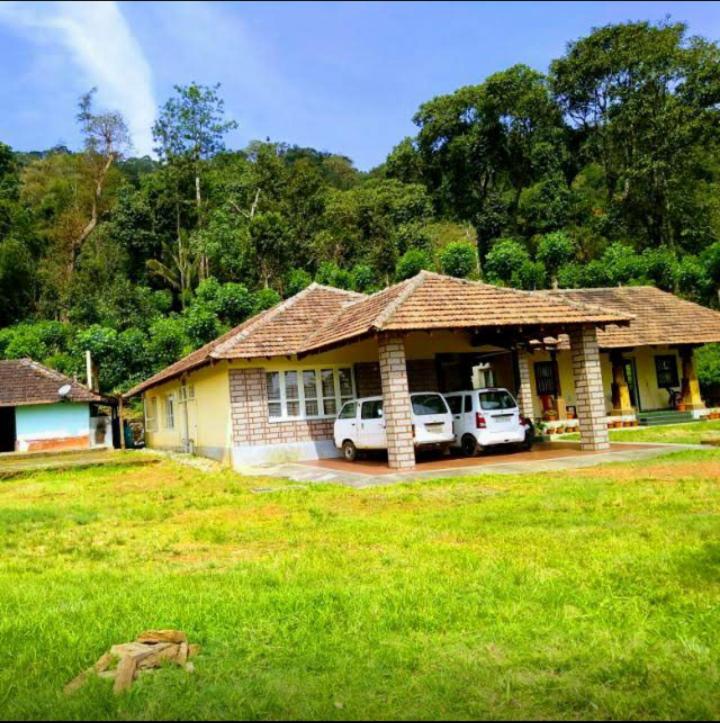 Meghagiri homestay - Housity