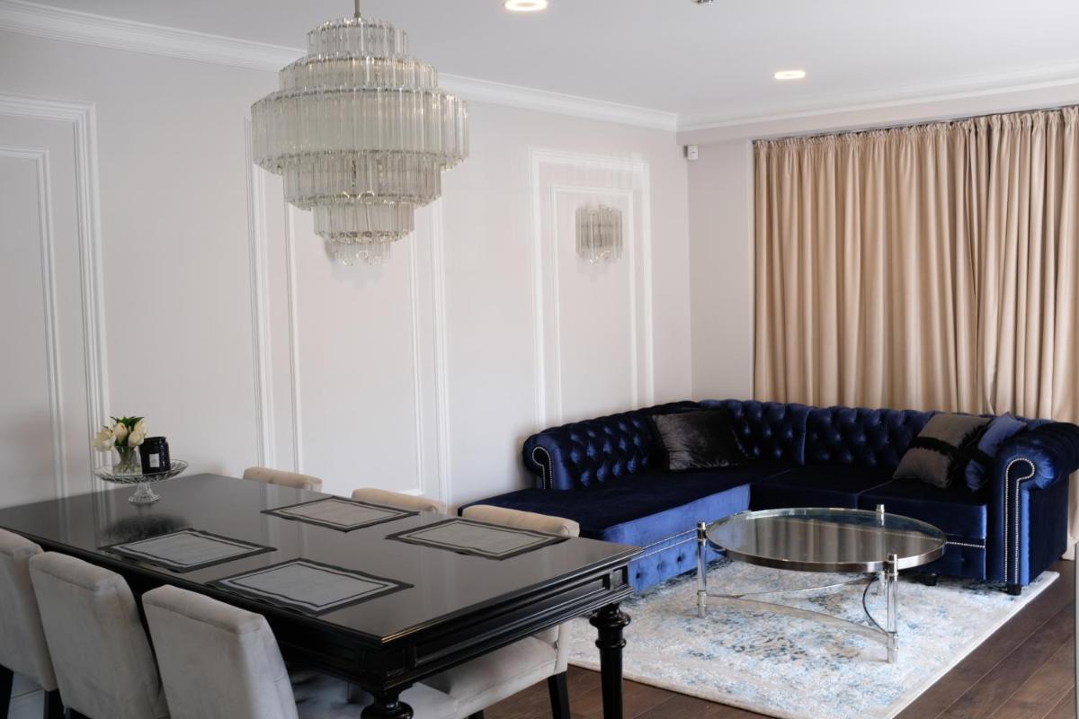Suitetrails - Private Luxury Apartment In Nida Centre 