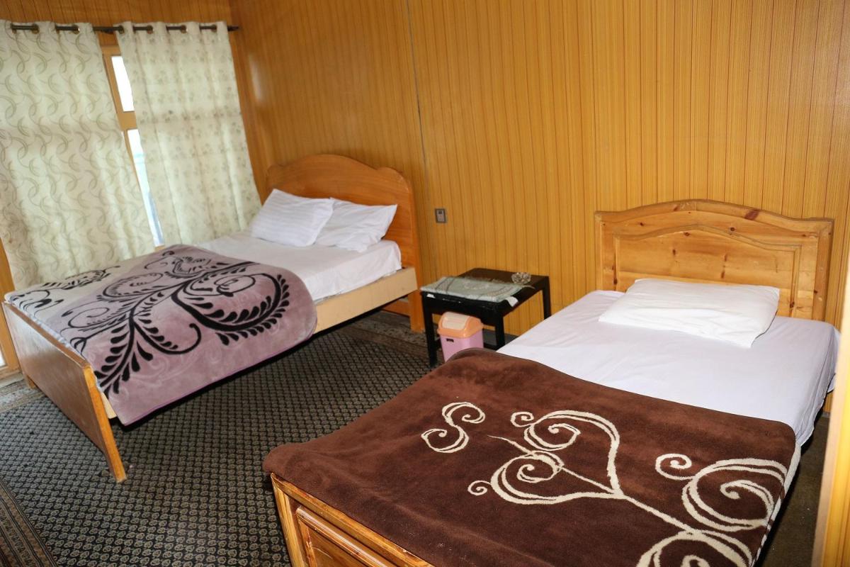 Paradise City Hotel - Housity
