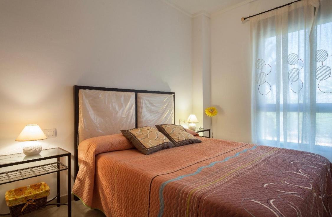 La Manga beachfront seaview apartment - Housity