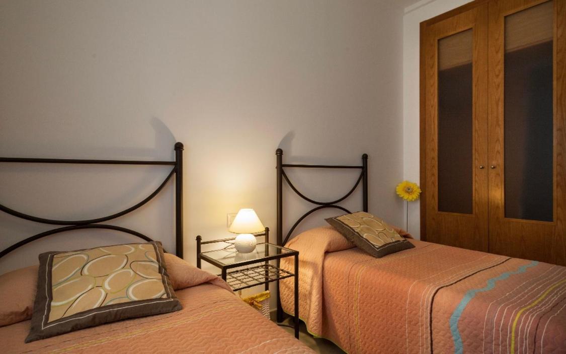 La Manga beachfront seaview apartment - Housity