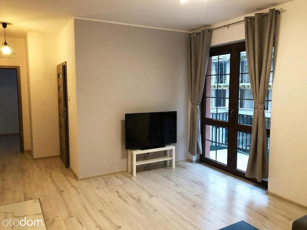 Old Town Apartment 1B - Housity