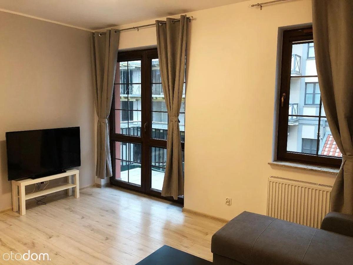 Old Town Apartment 1B - Housity