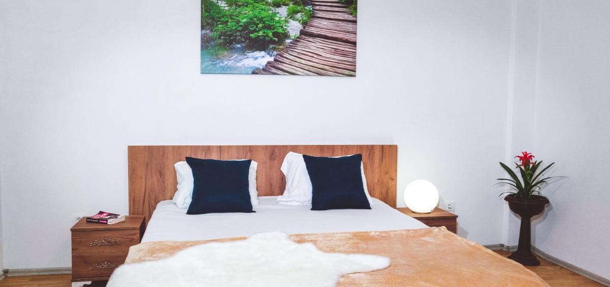 Studio Apartment in Center With Panoramic Old Town View - Housity