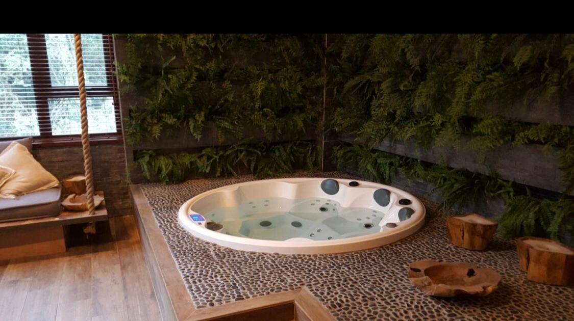 DEPTO PARQUE PINARES FRENTE AL LAGO, PRIMERA LINEA, NUEVO - Housity