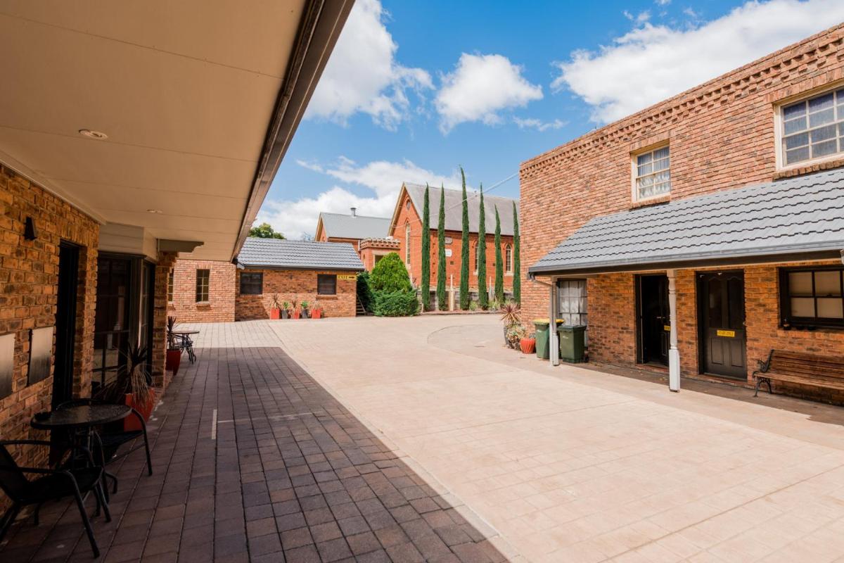 Castlemaine Colonial Motel - Housity