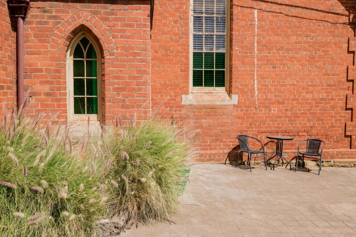 Castlemaine Colonial Motel - Housity