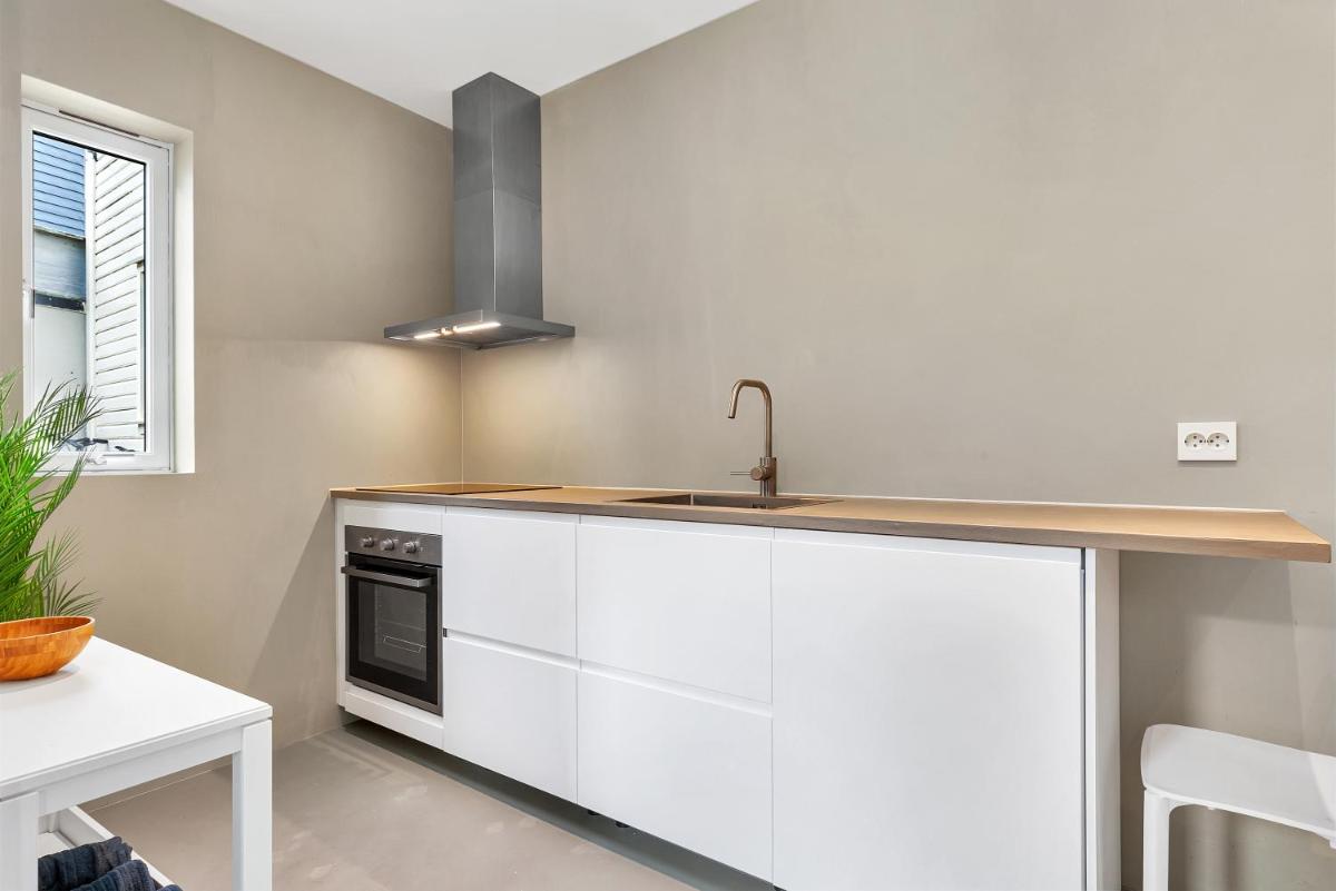 Central Studio Apartment Apt 101 - Housity