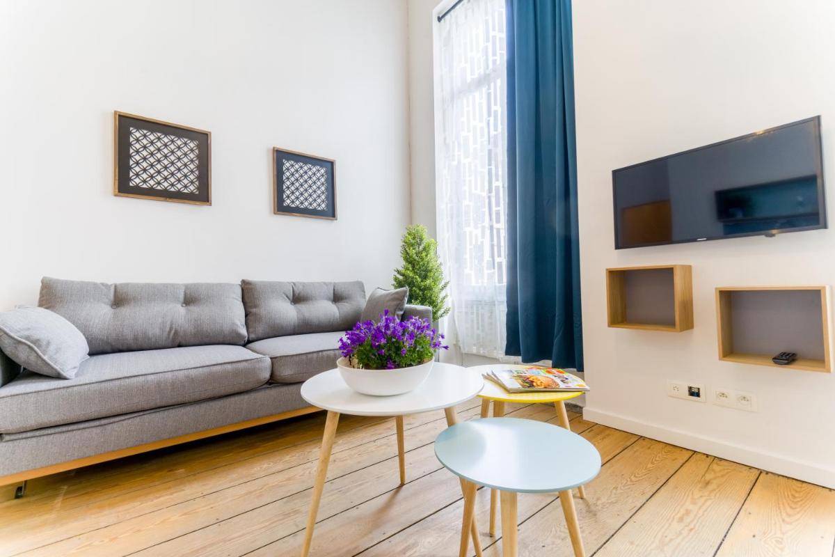 Grand Place 1 Bedroom - Housity
