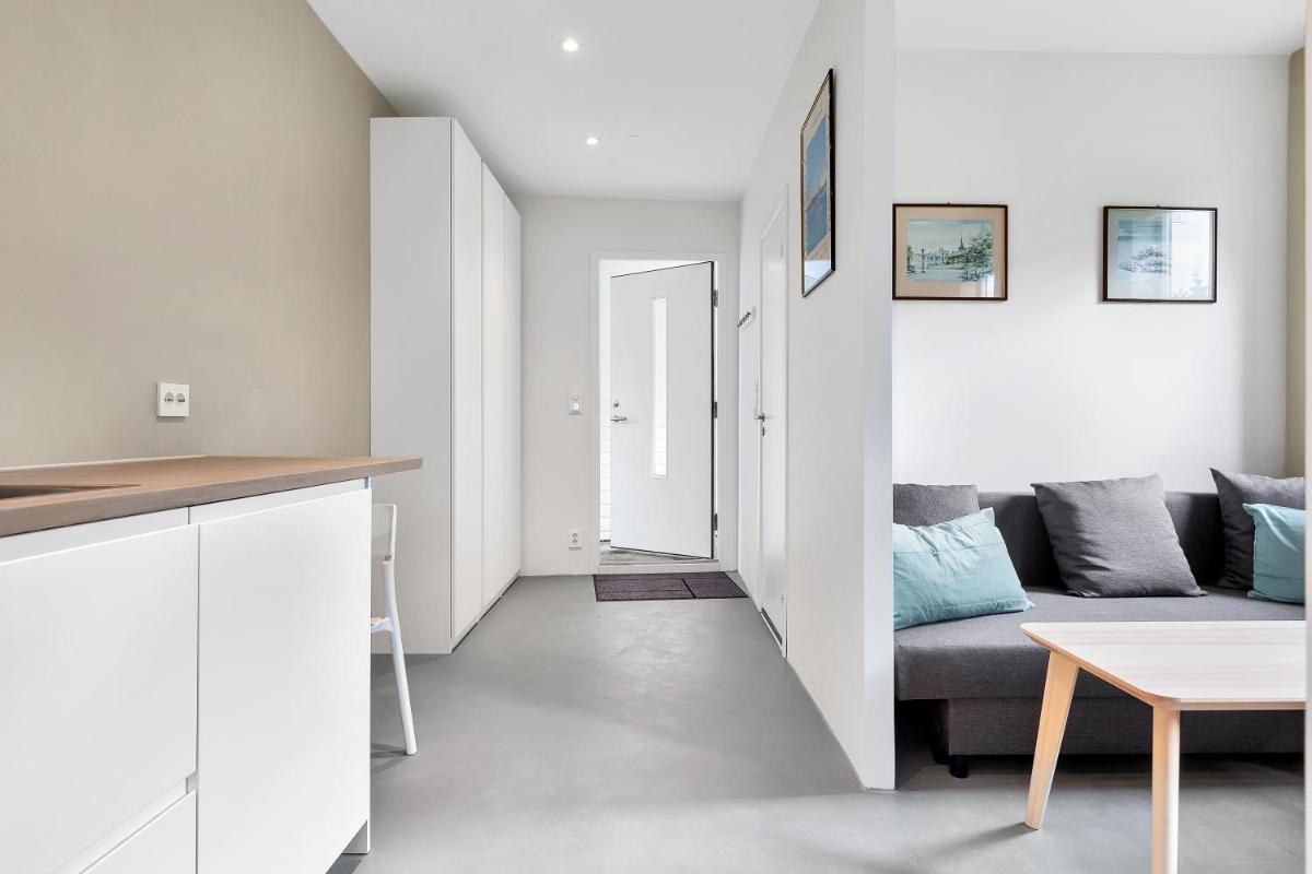 Central Studio Apartment Apt 101 - Housity