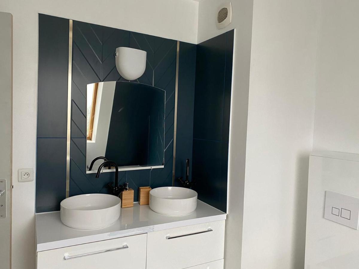 F3 - Séjour Paris + Disneyland - 37bd Segrais Lognes - Housity