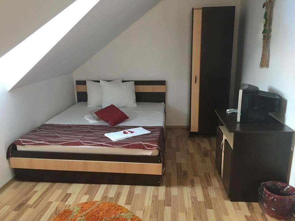 Vila Denis - Housity
