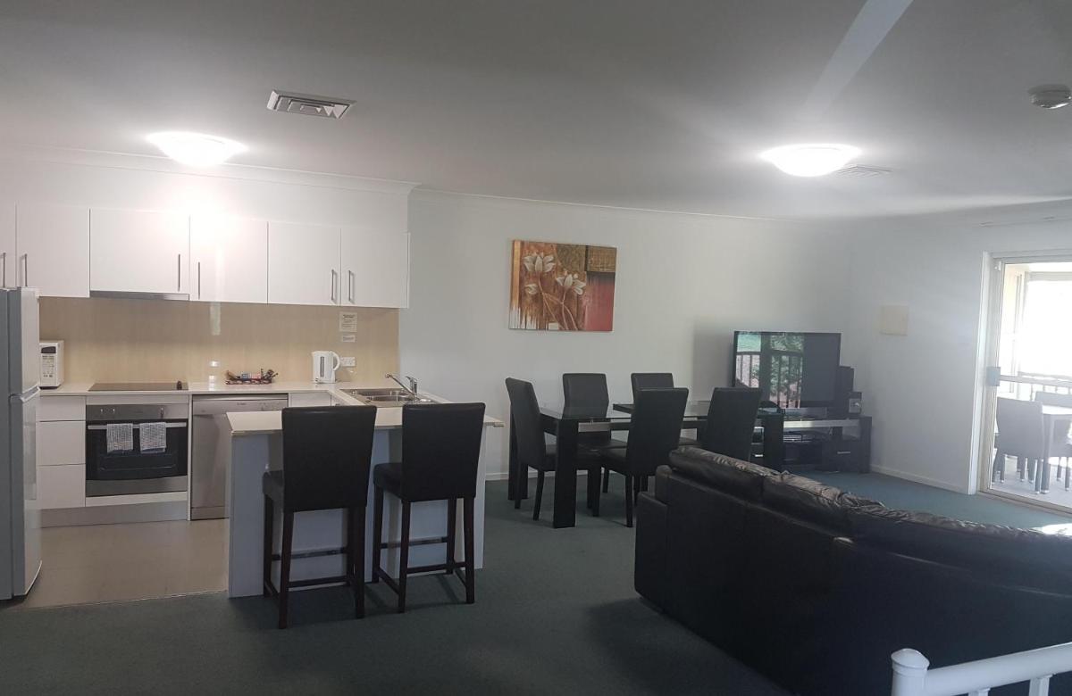 Mid City Motor Inn Singleton - Housity