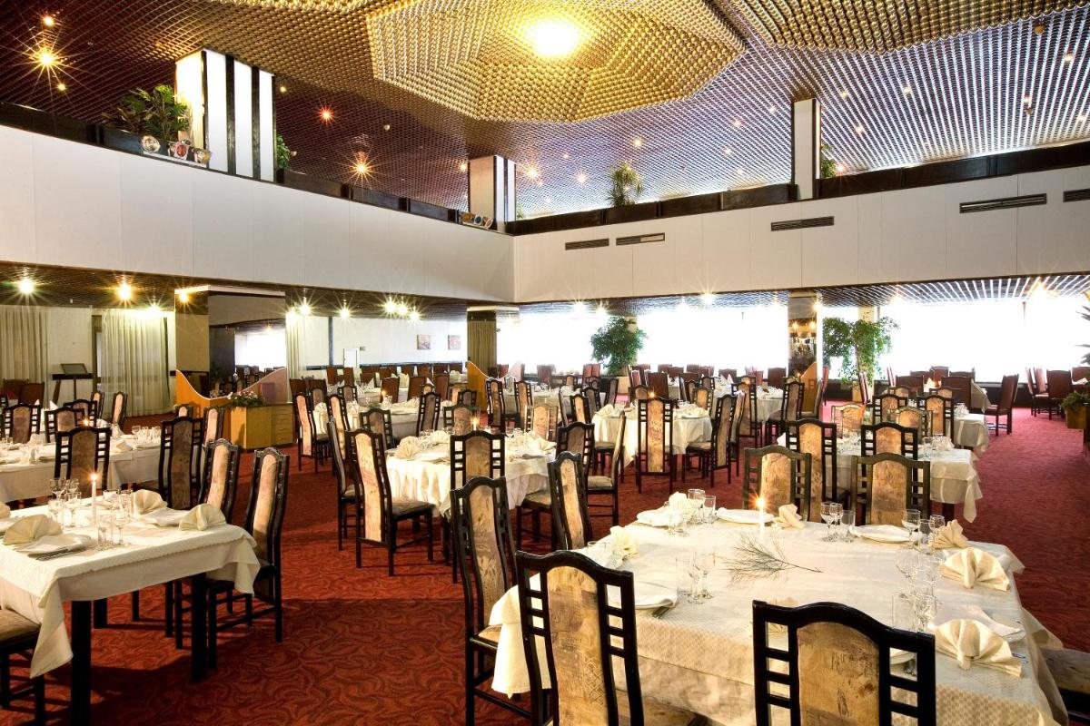 Hotel Samokov - Housity