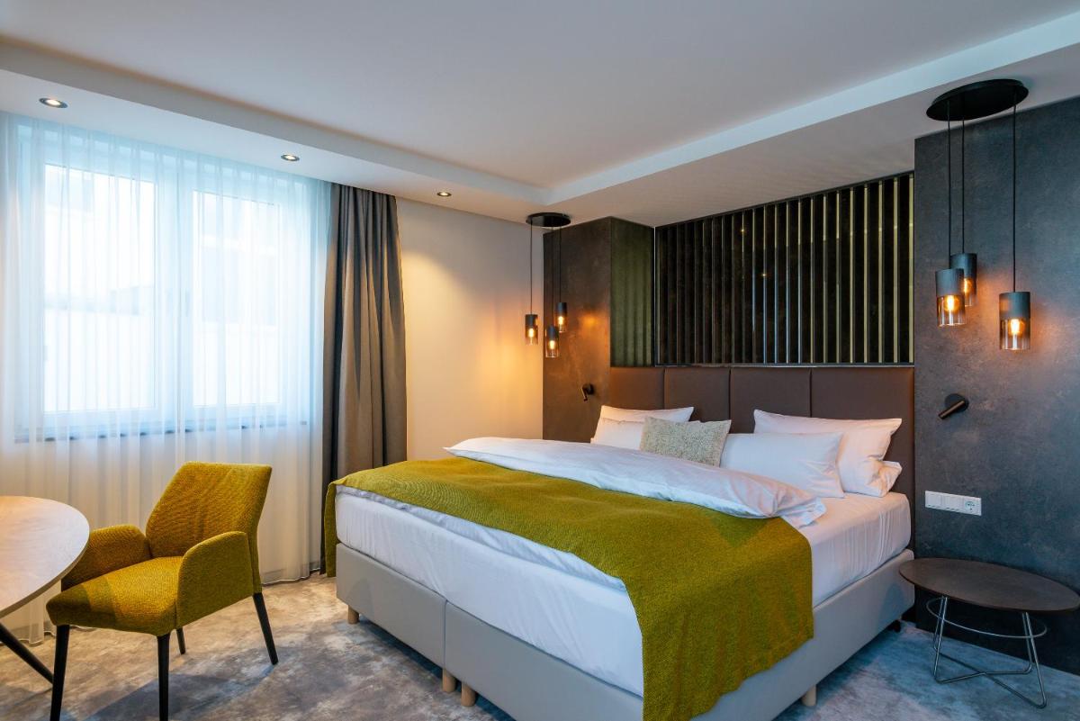 Hotel Esplanade Dortmund - Housity