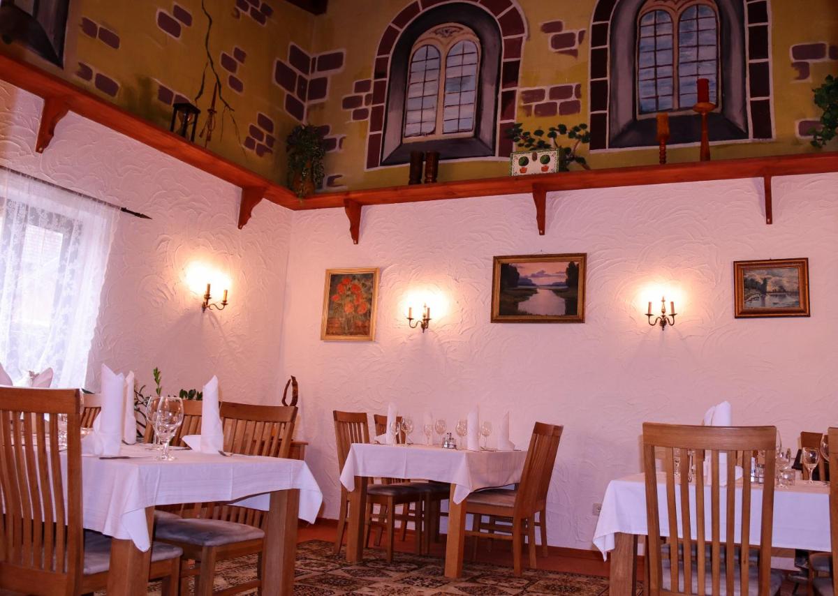 Landhotel-Restaurant Schwalbennest - Housity