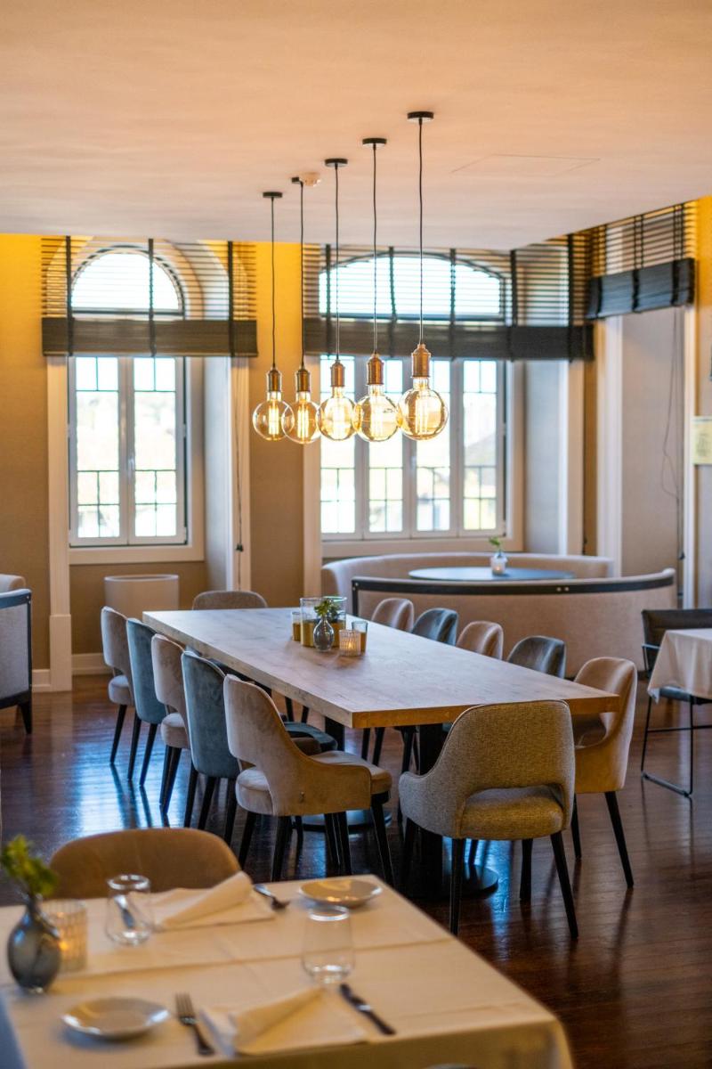 Um restaurante ou outro lugar para comer em Monte Real - Hotel, Termas & Spa
