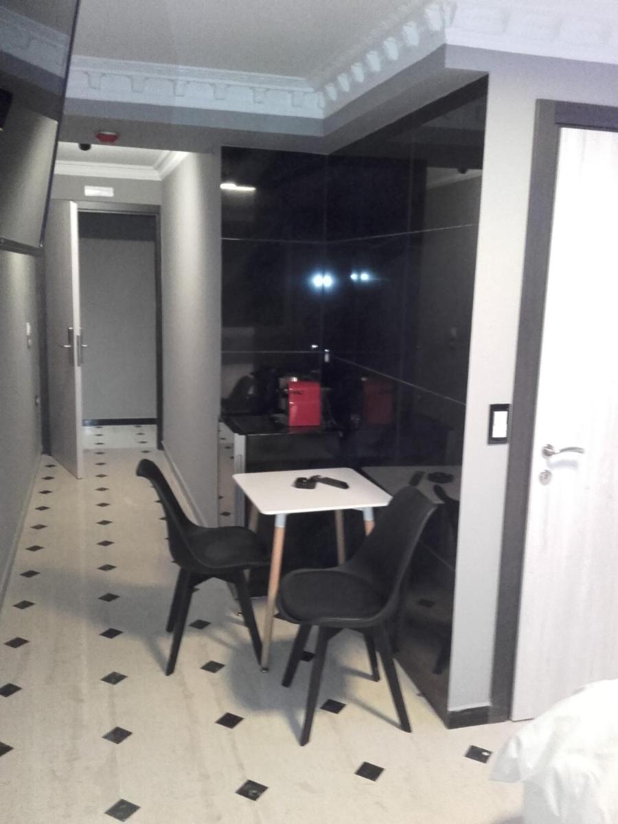 Pietra Mare Suites - Housity