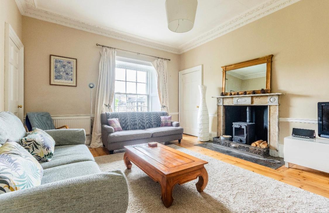 New Town Apartment with Castle View - Housity