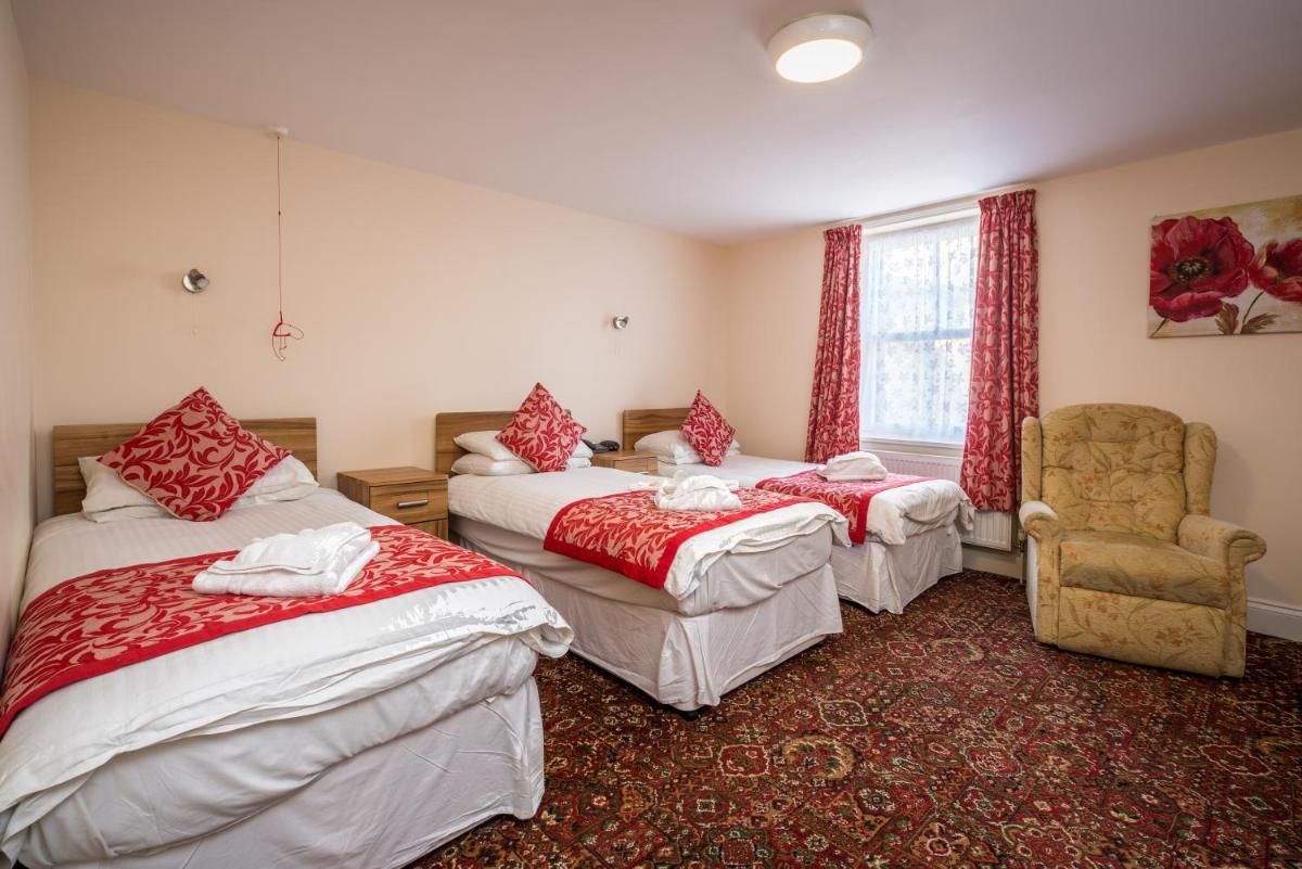Daish's Hotel - Housity